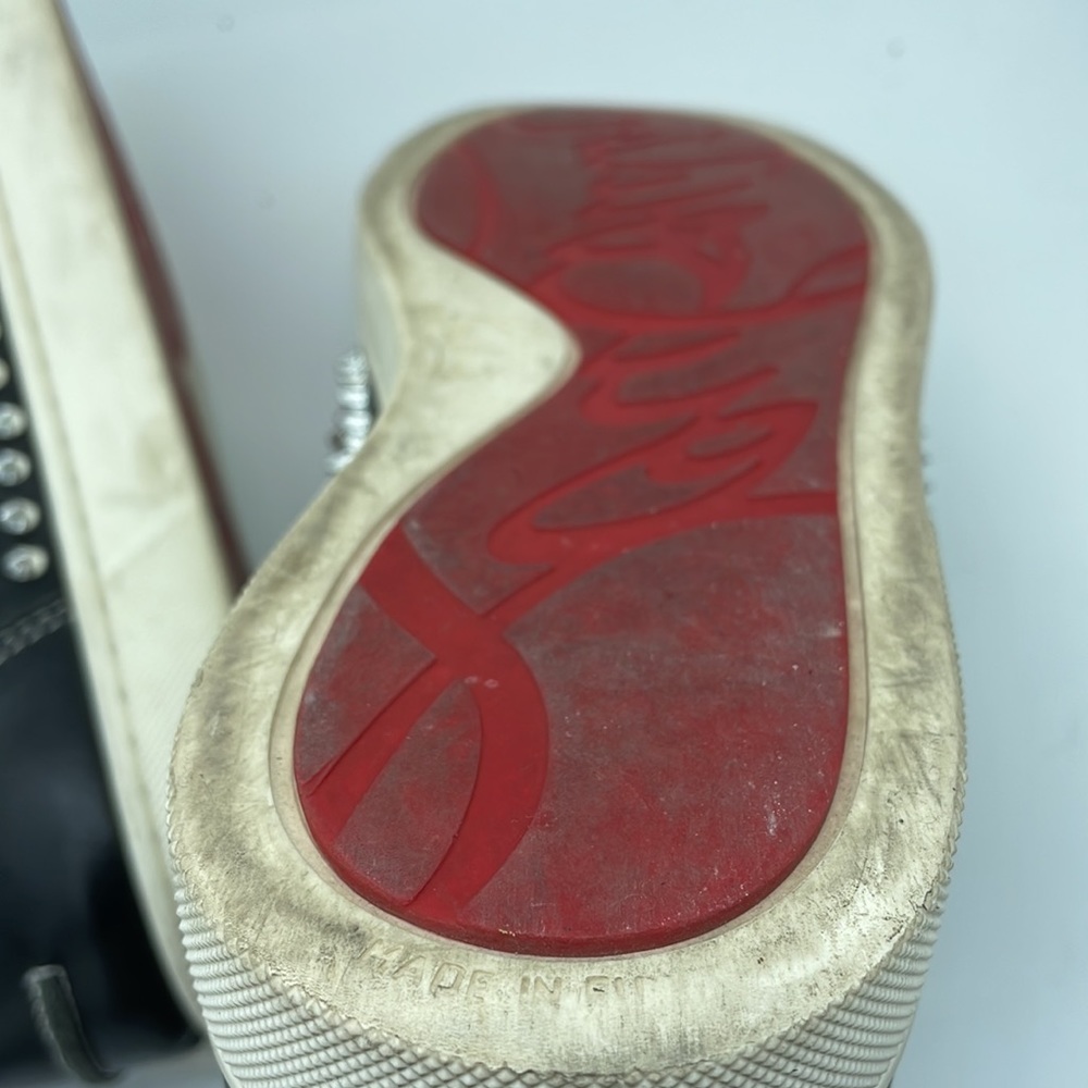 Christian Louboutin Louis Flat Calf Spikes - Picture 7 of 10